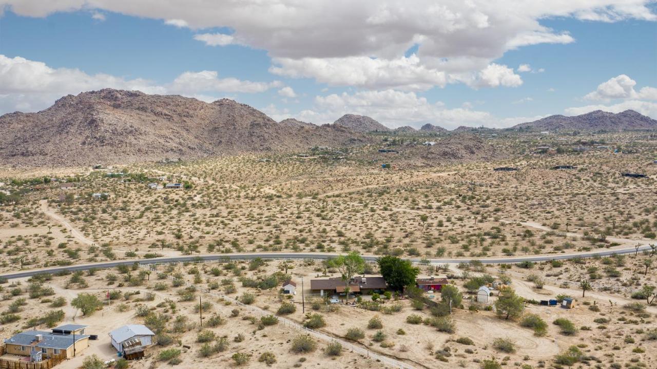 @ Marbella Lane - The Wine Mine Desert Escape Джошуа-Трі Екстер'єр фото
